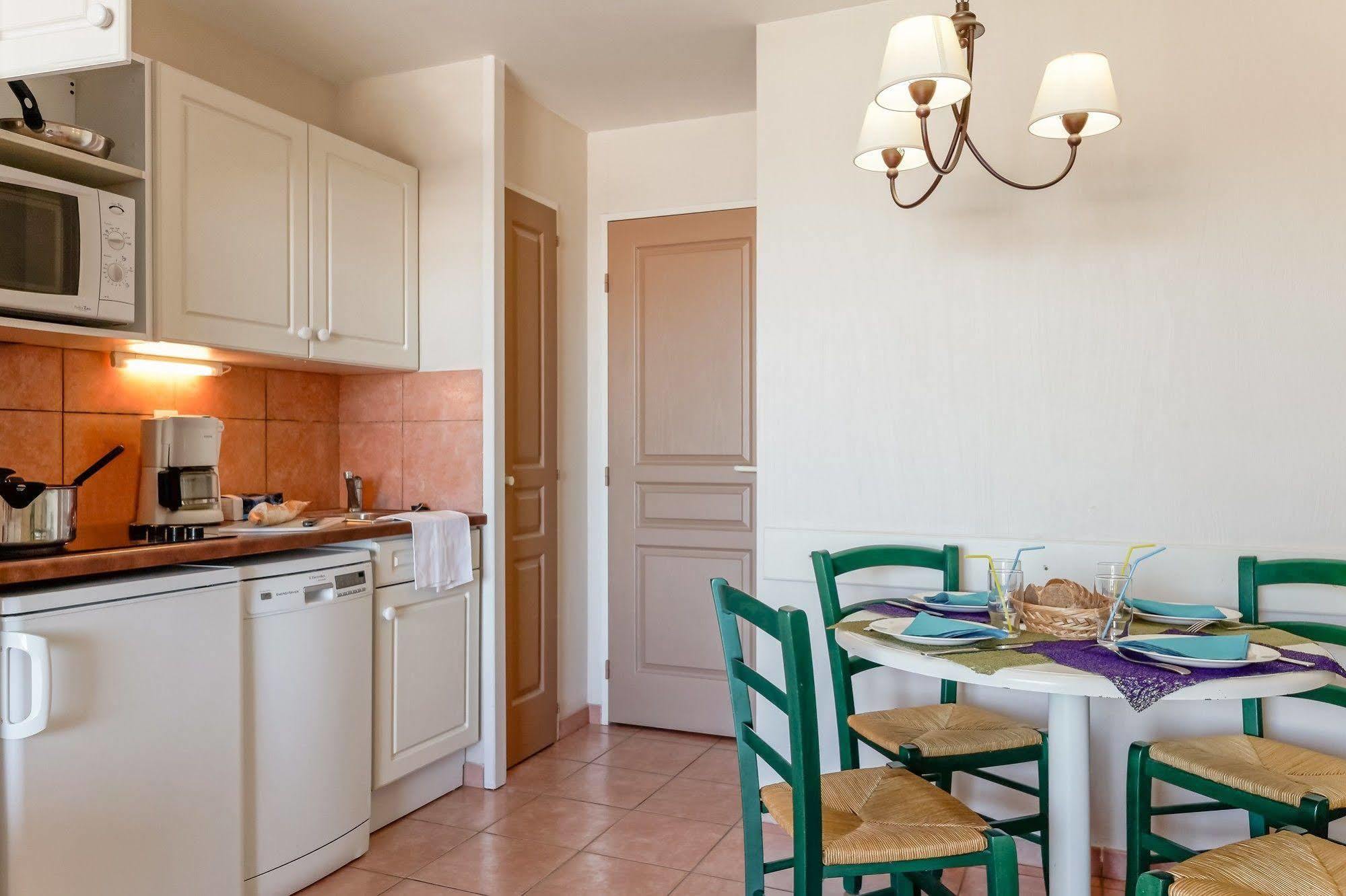 Les Rivages - Appartement Vue Mer Imprenable-Piscine Six-Fours-les-Plages Extérieur photo